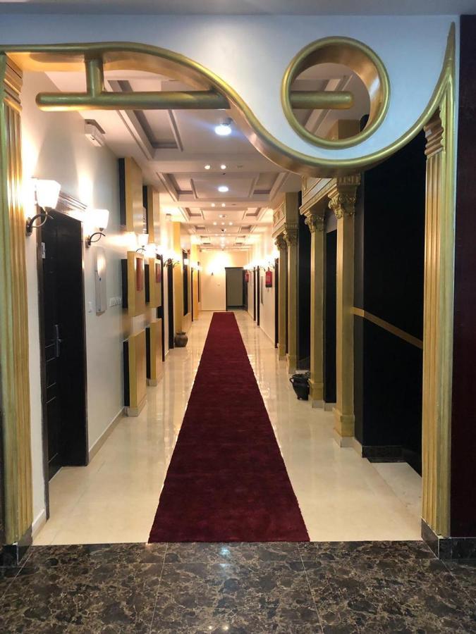 فندق الميثاق بواسطة سما ستار Ер-Ріяд Екстер'єр фото